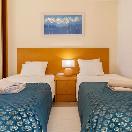 Zarco - Cosy Apartment In Vilamoura With A Balcony With View To The 2 Swimming Pools - Near The Beach & The Marina Quarteira Eksteriør billede